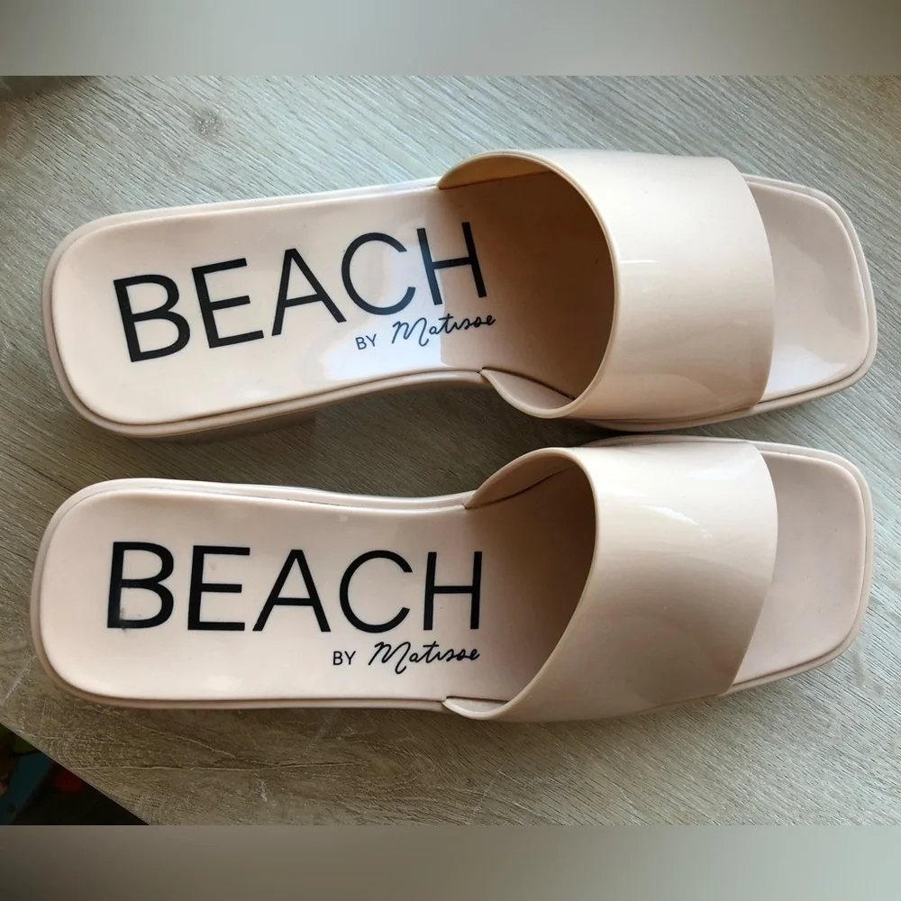 Matisse beach by